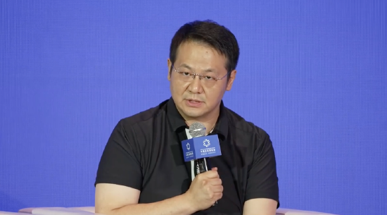 格式塔科技创始人彭雷：预计2035年到2045年，硅基层面的人工智能主体或将产生自主意识
